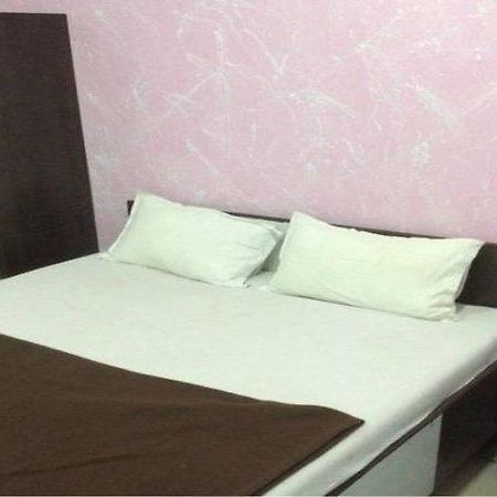 Hotel Manali Residency Gandhinagar Esterno foto